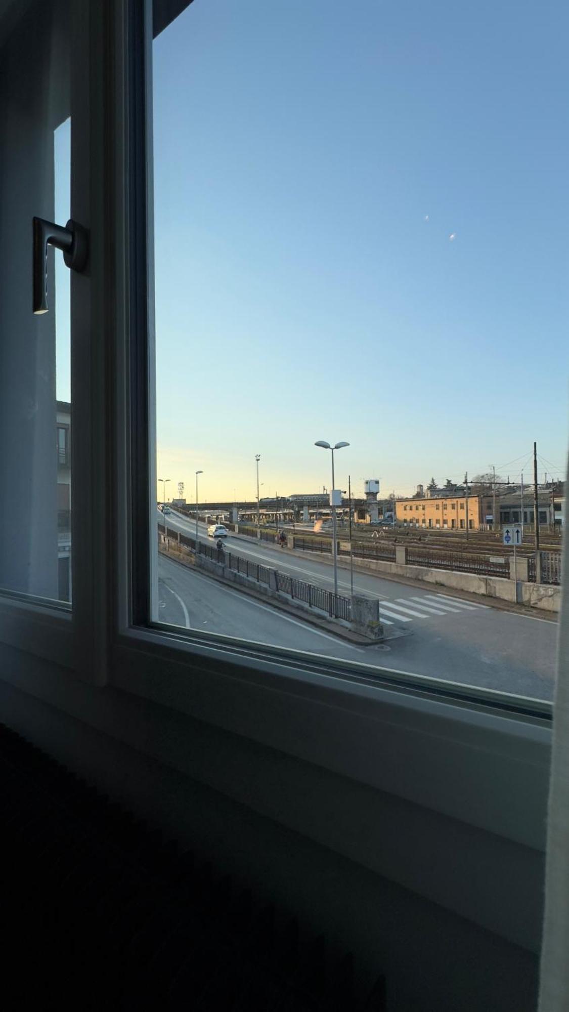 Br Treviso Train Station Apartments Экстерьер фото